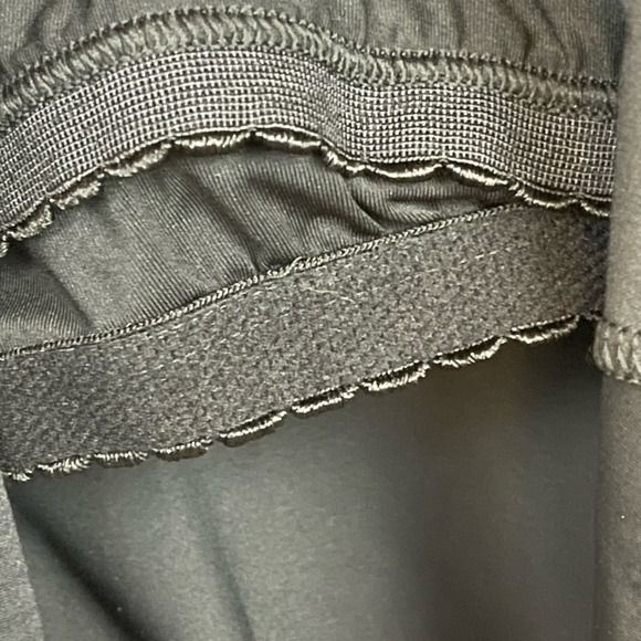 Lands' End Flutter Scoop Neck Tankini Top in‎ Black Size Small NWT - Picture 8 of 9